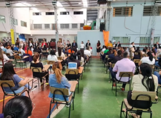 Salud desigual docentes reprobados y deuda